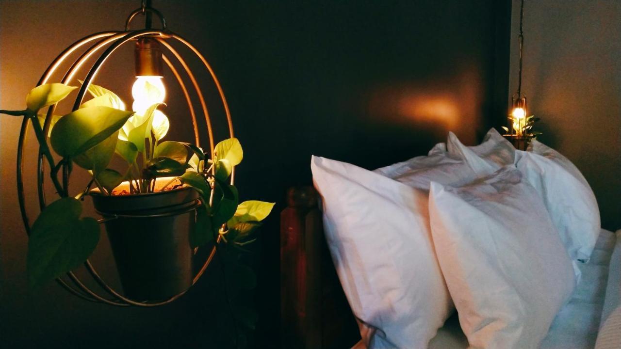 Tien B&B & Bistro Vagator Bagian luar foto