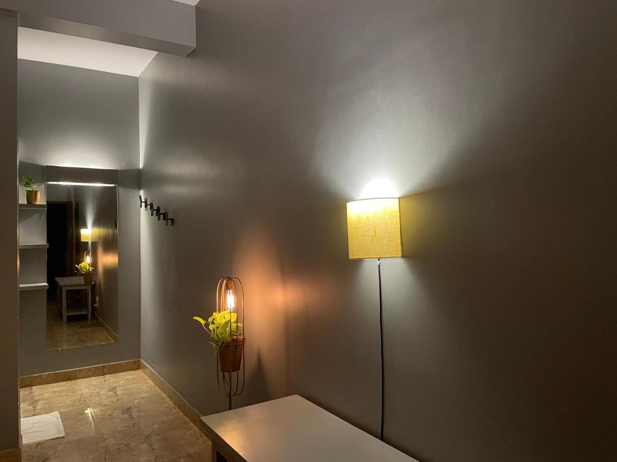Tien B&B & Bistro Vagator Bagian luar foto